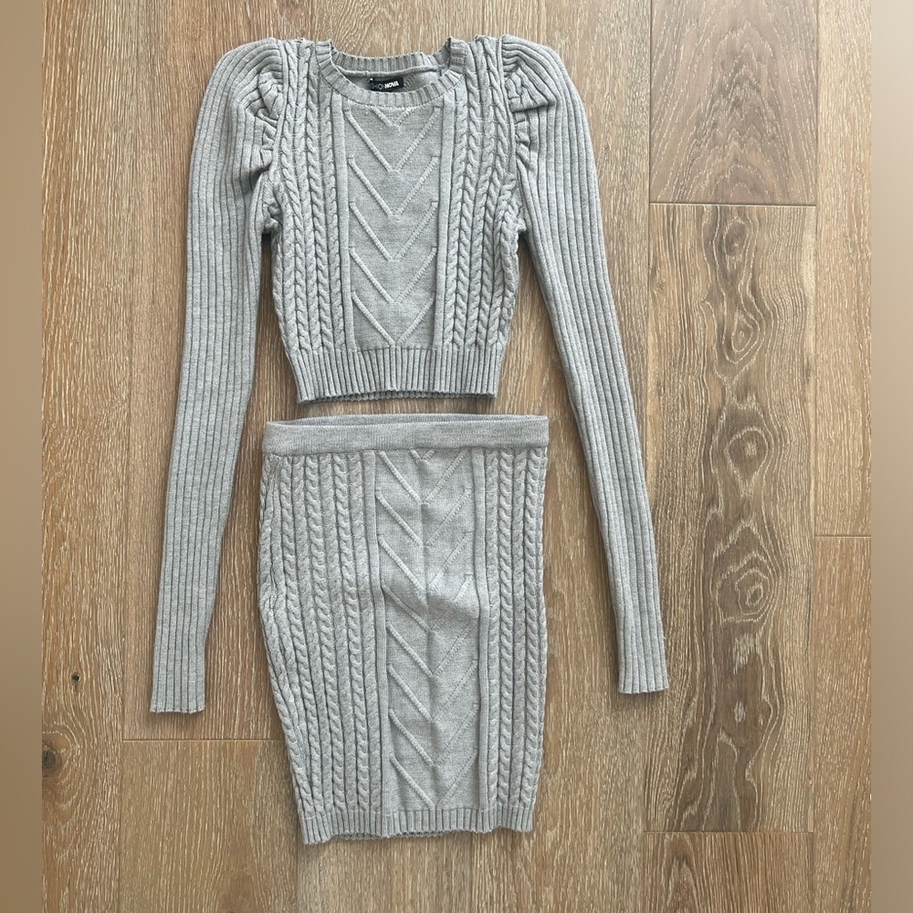 Fashionova Knit Skit Set